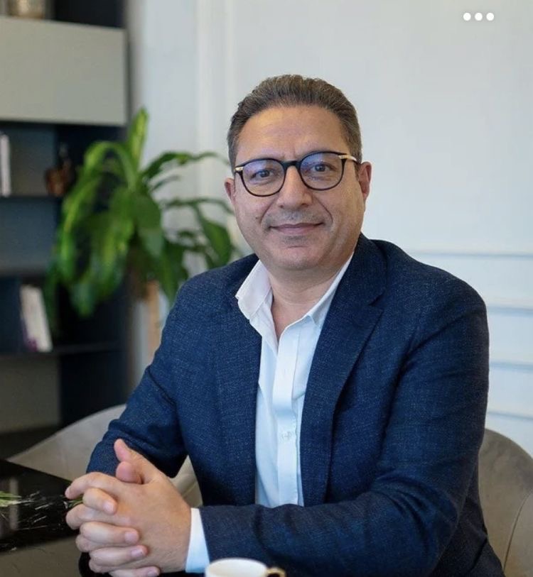 Daniel Schneider